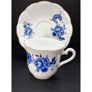 Vtg ELIZABETHAN Fine Bone China Taylor & Kent Teacup Cup Saucer England